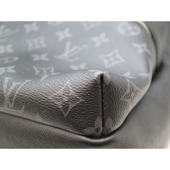 Louis Vuitton Noir LV Taiga Black Black Discovery Backpack Eclipse - Picture 6 of 6